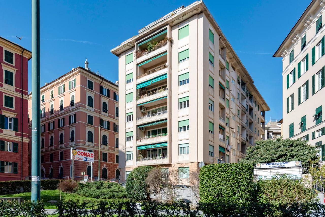 Joivy Cute Flat With Terrace Lägenhet Genua Exteriör bild